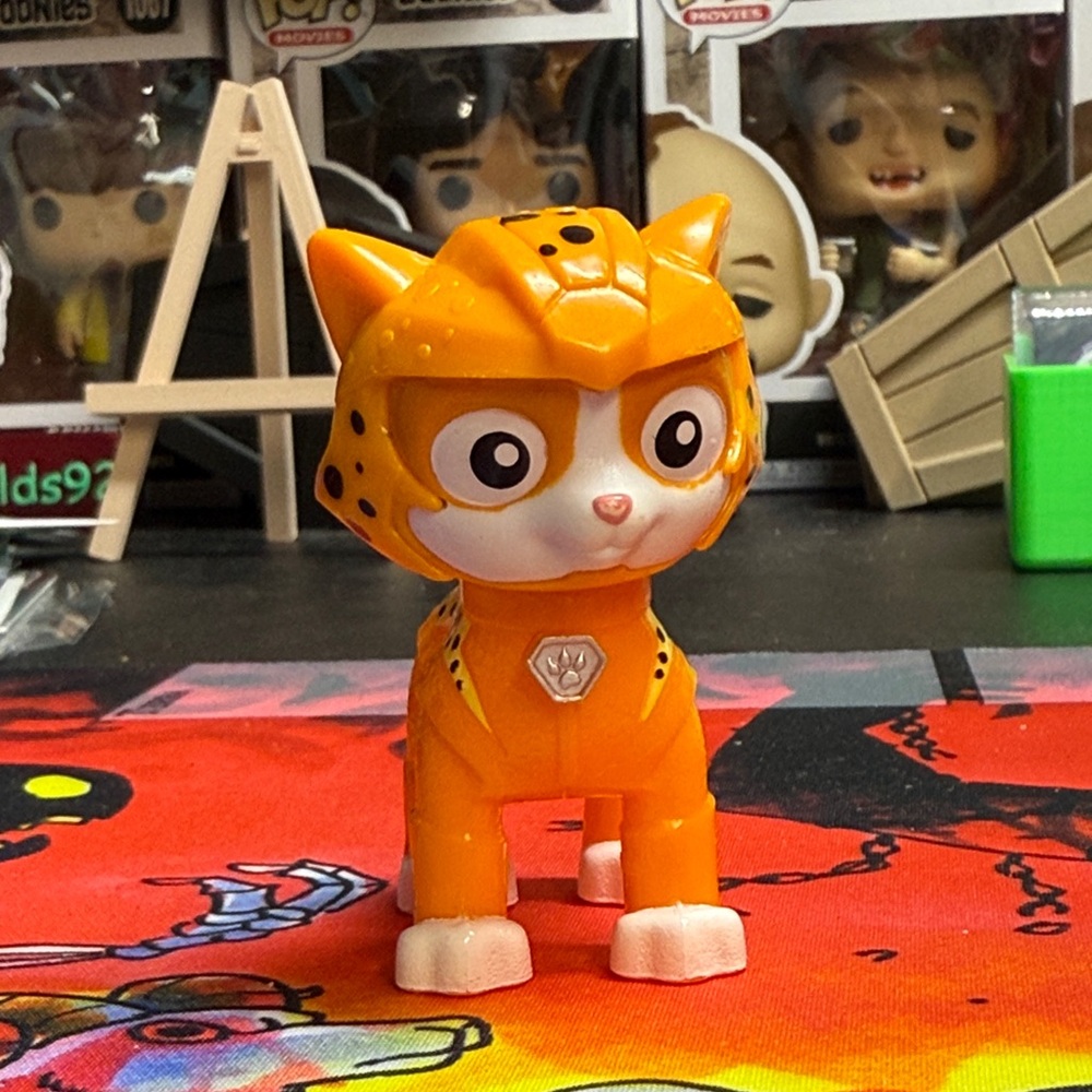 Paw Patrol Cat Pack WILD Orange Cat Figurine